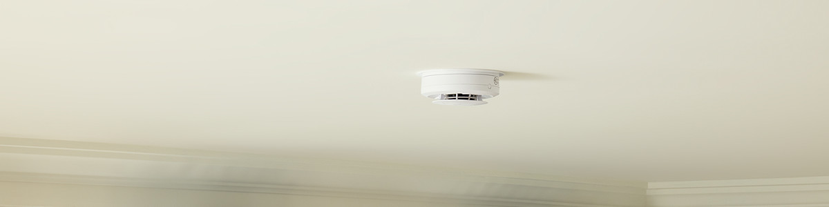 Kidde Smart Smoke and Carbon Monoxide Alarm mounted on a ceiling